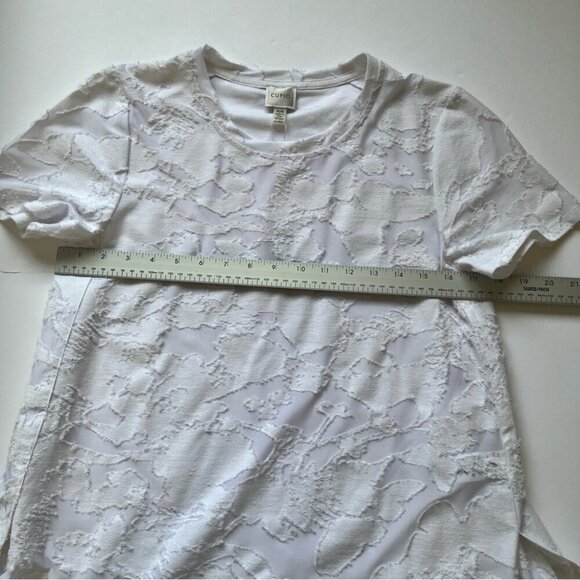 NWT Cupio White Blouse  Sheer Burnout Floral Short Sleeve Vented Round Hem Sz M - Picture 4 of 14